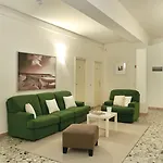 Lupori House *