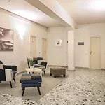 Lupori House *
